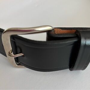 Black Genuine Cowhide Leather Men's Belt NWOT Unisex Size 30 No. Tag PE-1-1602